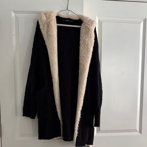 Zara cozy women’s sweater with faux fur lining